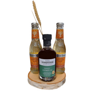 Ginger Bitter Cocktail (Tante Andrée 35 & Fever Tree Ginger Ale)