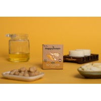 Happy Soaps Hand-en Voeten crème, MASSU Massagekaars en WALRA Gastendoekje